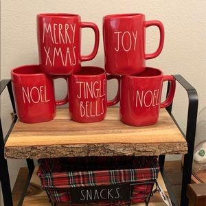 Rae Dunn Mugs